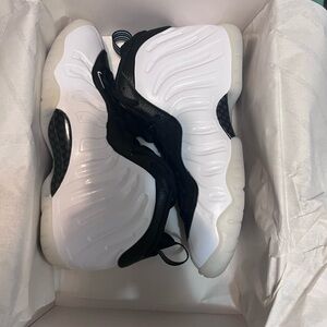 Nike Little Posite One Size 7Y or 8.5 woman’s